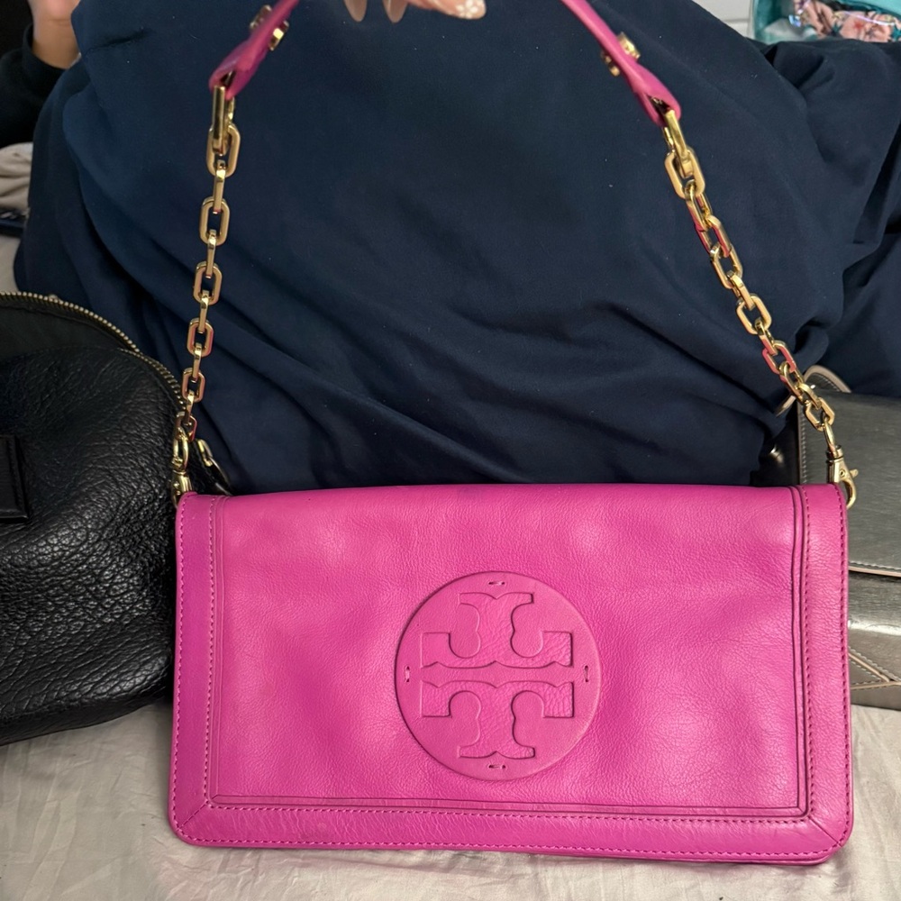 Tory Burch Pink Leather Shoulder Bag with Gold Chain